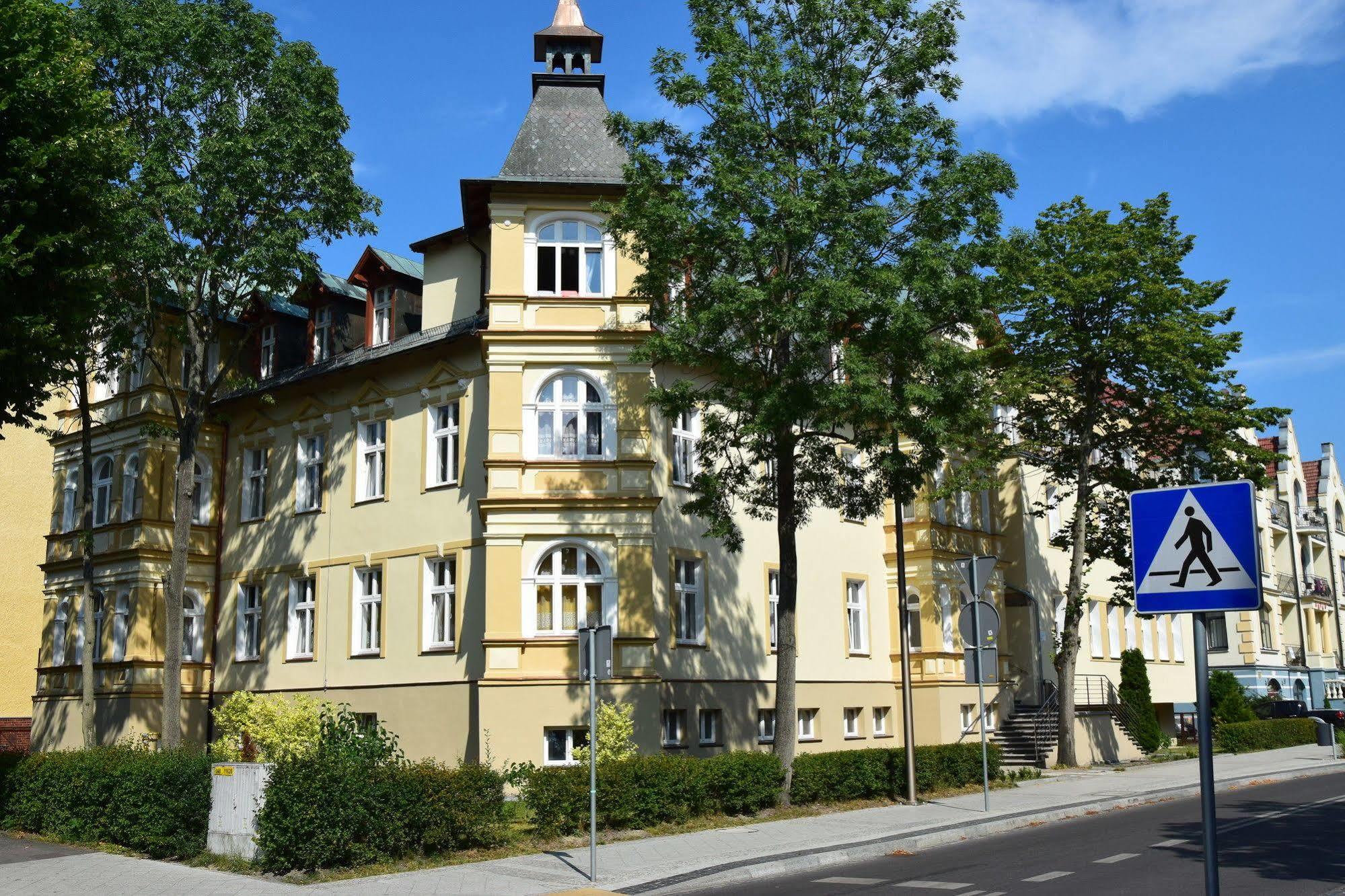 Osw Swinoujscie Rybitwa Hotel Exterior photo