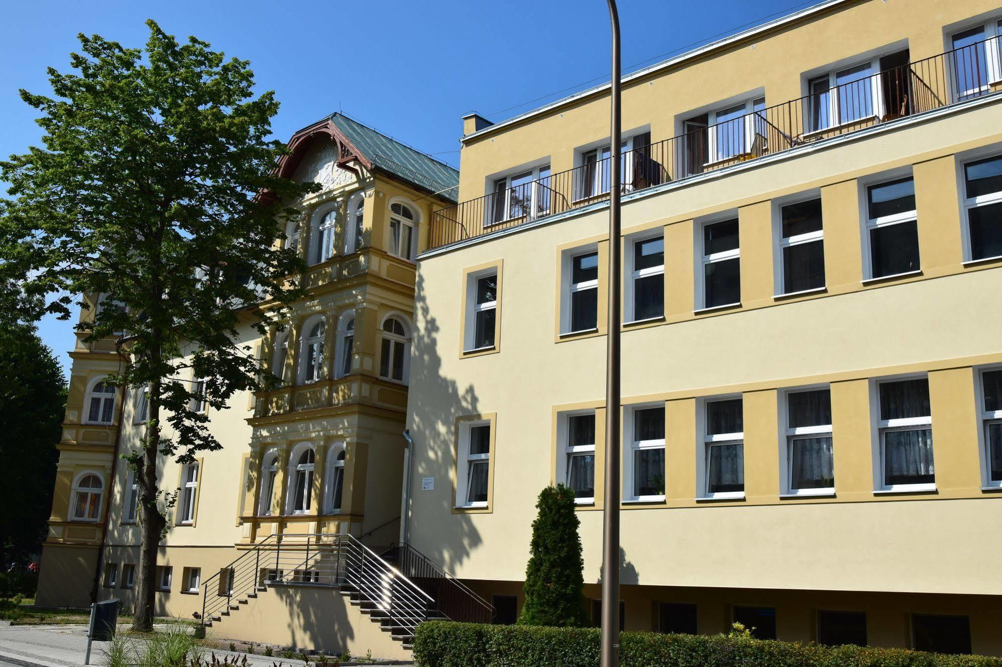 Osw Swinoujscie Rybitwa Hotel Exterior photo